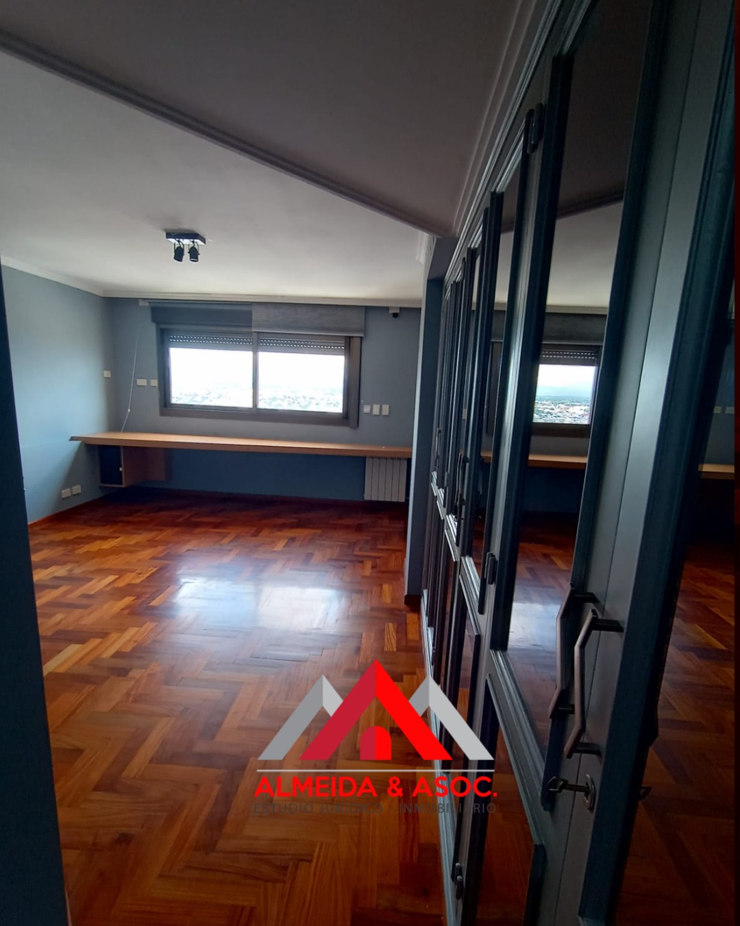 Gran piso de categoría en venta Nueva Cba