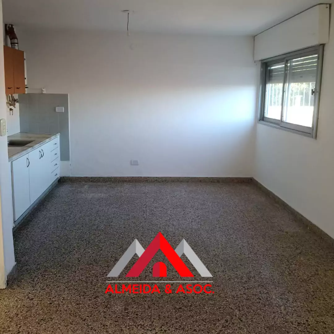 Depto. en Alberdi 2 dorm.