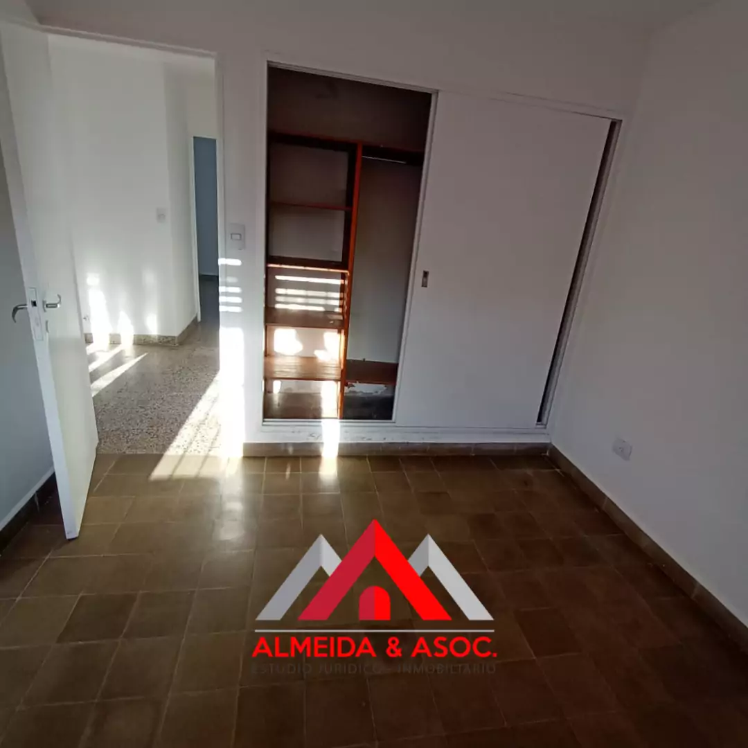 Depto. en Alberdi 2 dorm.
