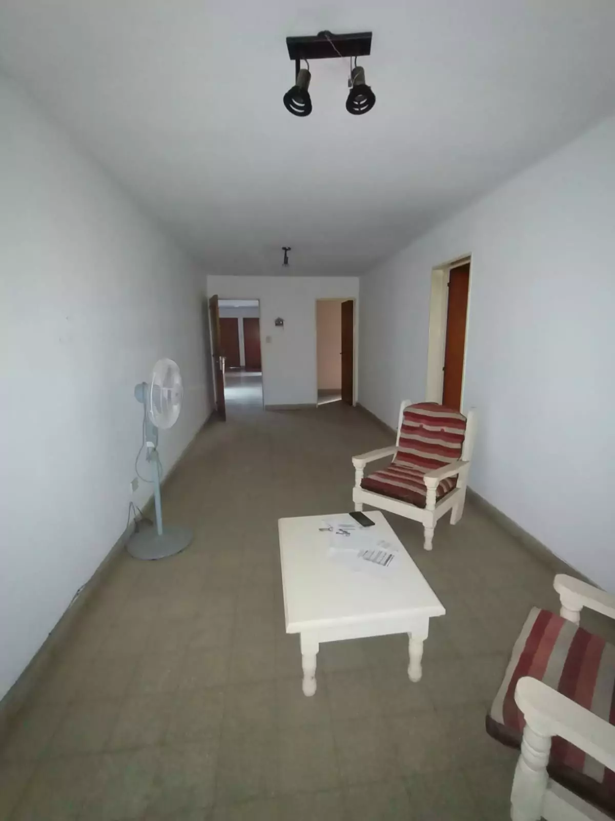 Amplio depto. en Duarte Quirós