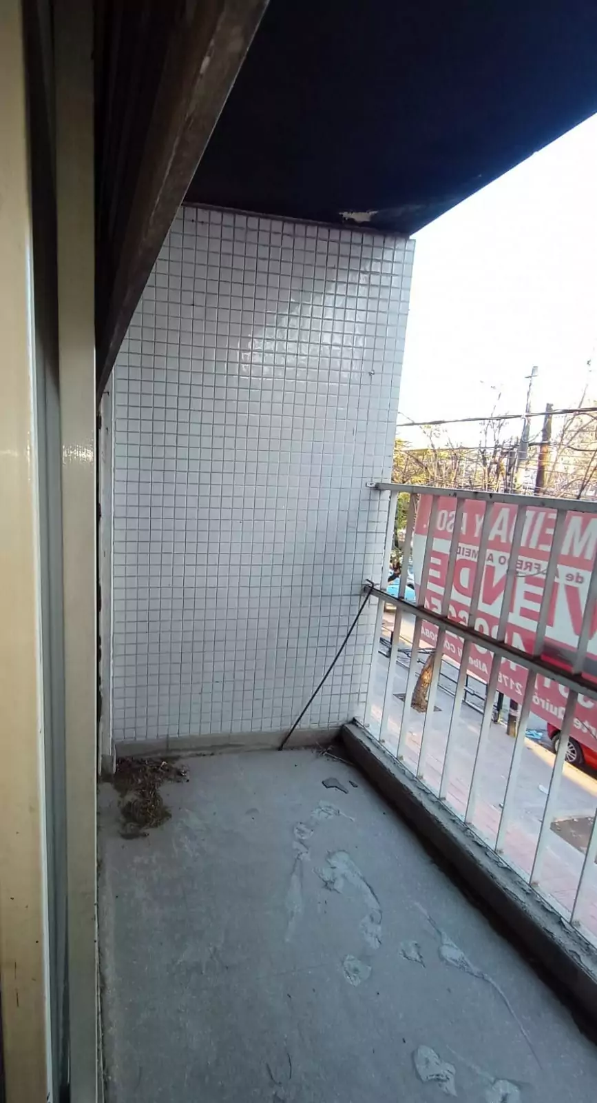 Amplio depto. en Duarte Quirós