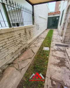Casona en Quintas de Santa Ana