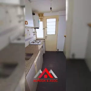 Monoambiente en alquiler - Bolívar al 300