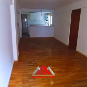 Monoambiente en alquiler - Bolívar al 300