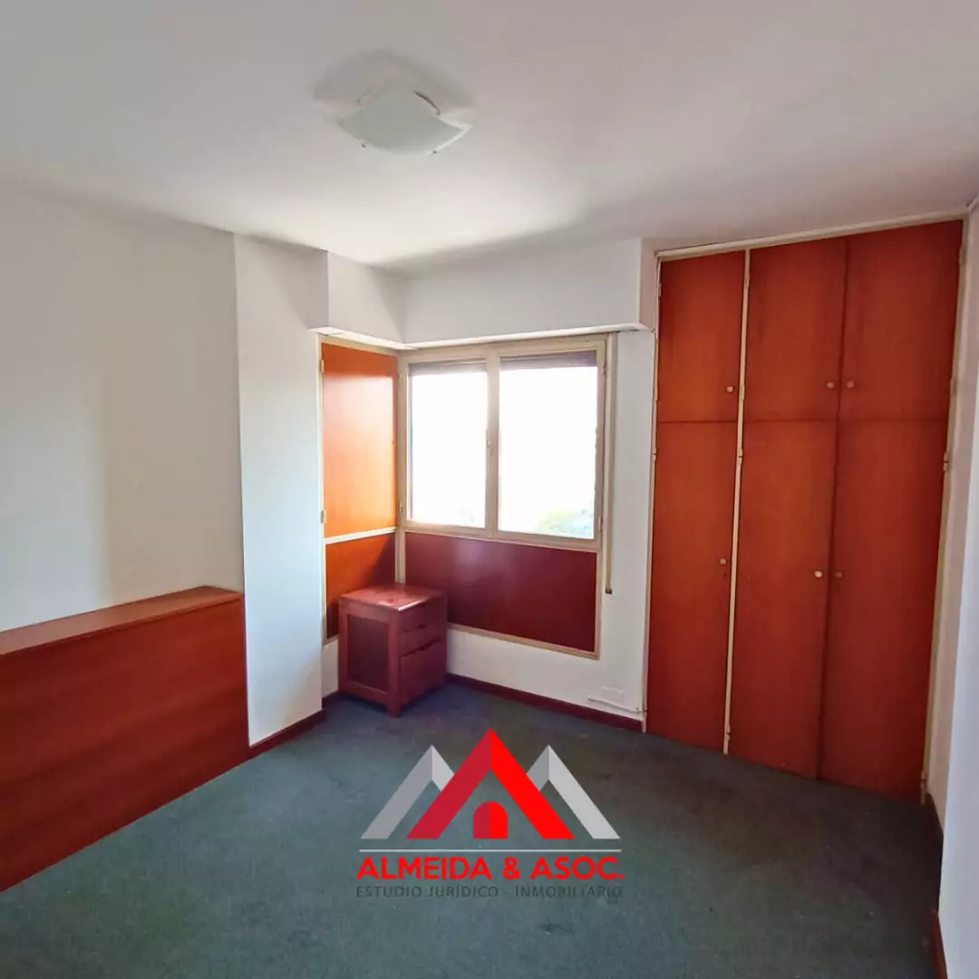 Depto.  en alquiler - Bolívar 397