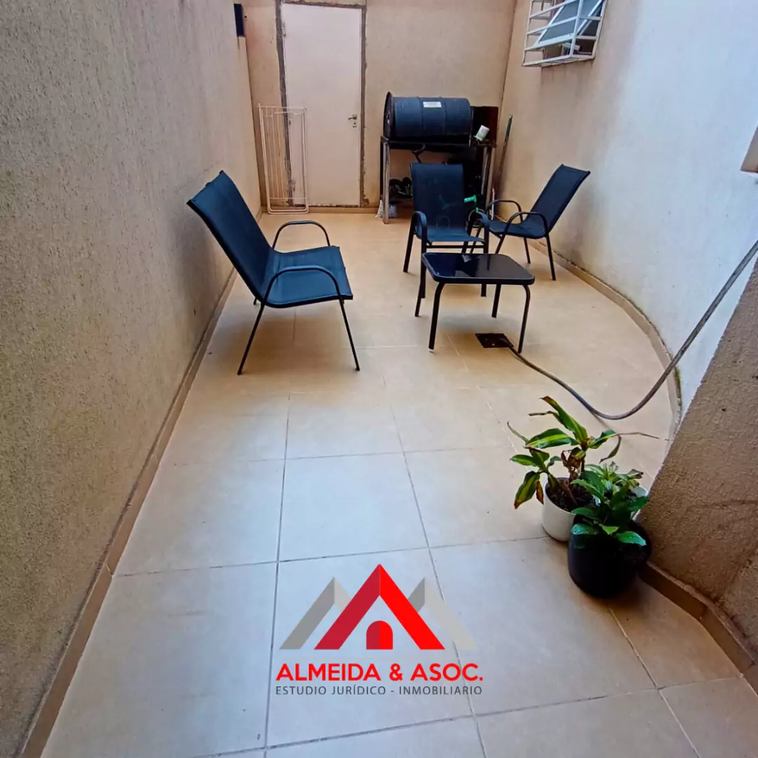 Alto Alberdi s/ D. Quirós