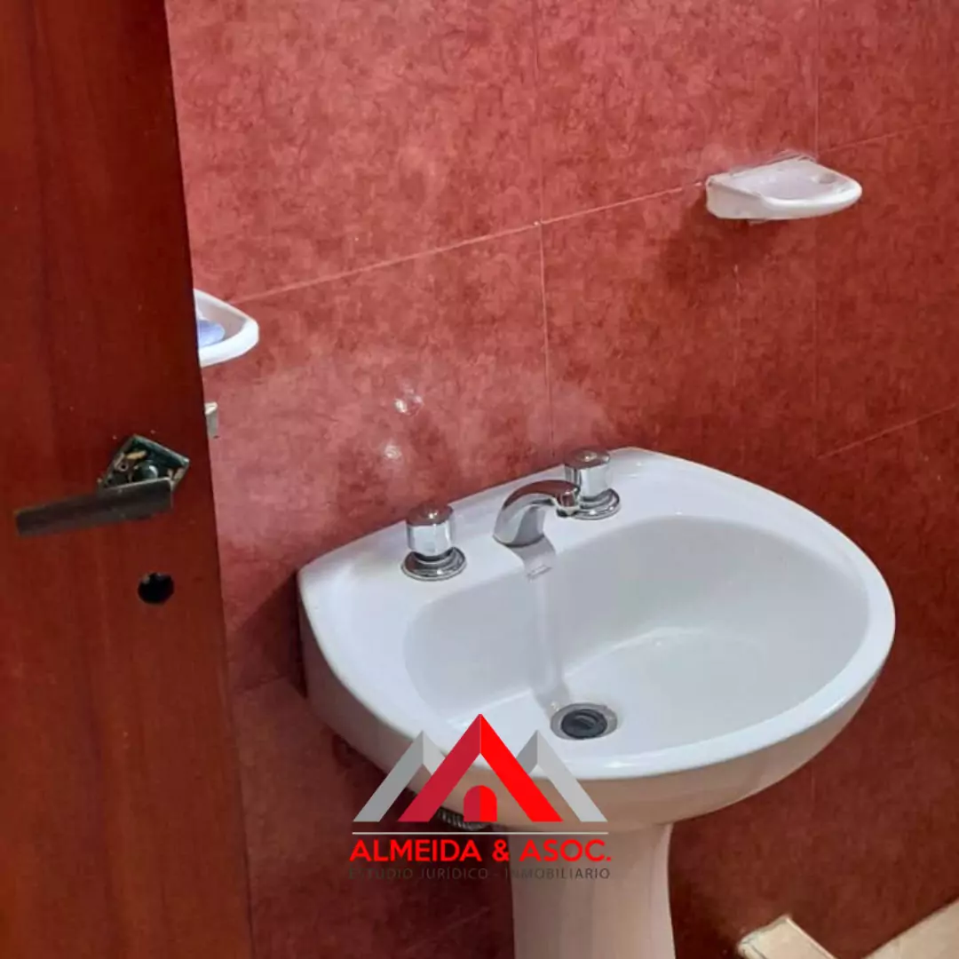 Dúplex en alquiler - Talleres Oeste