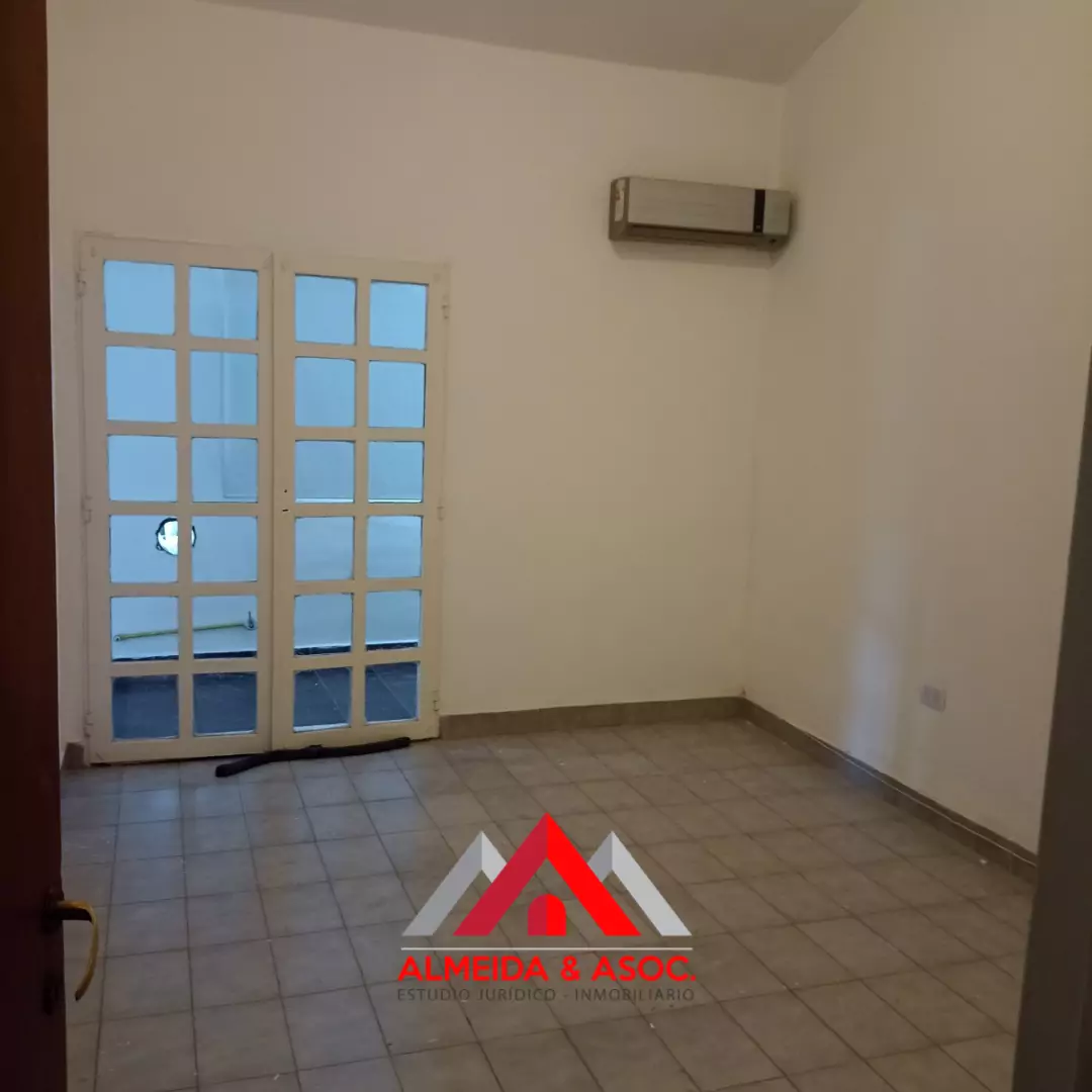 Casa en Marqués - 3 dormitorios