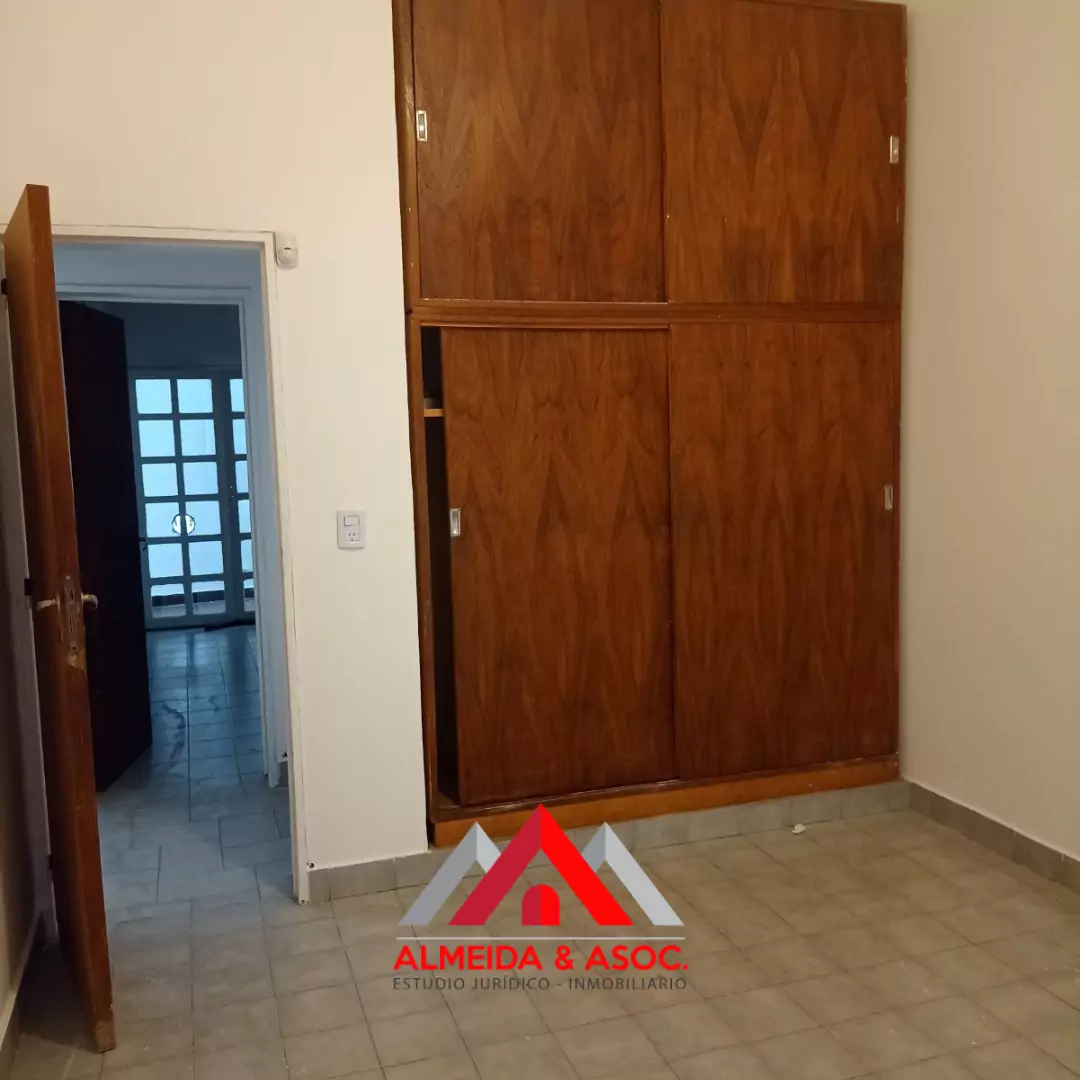 Casa en Marqués - 3 dormitorios