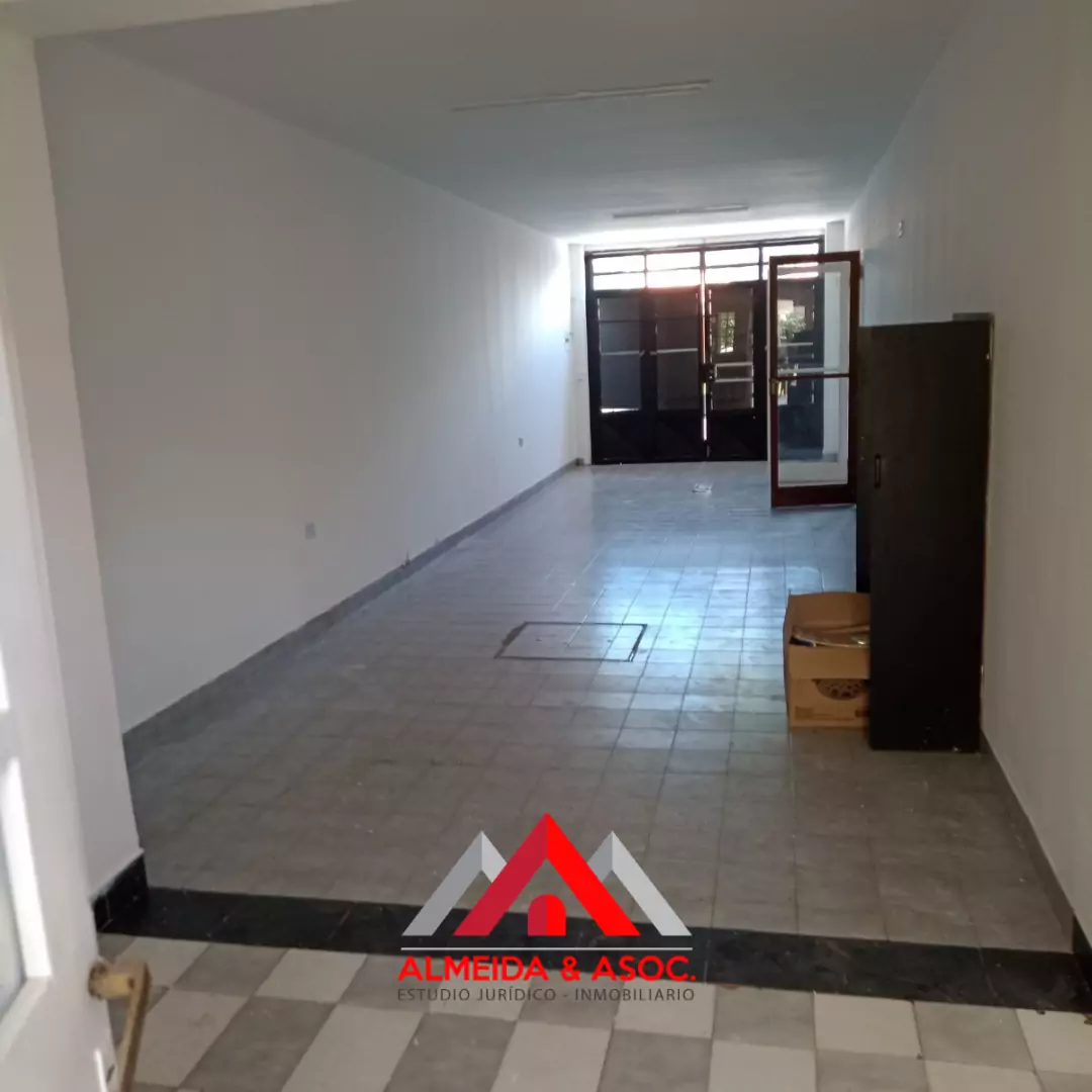 Casa en Marqués - 3 dormitorios