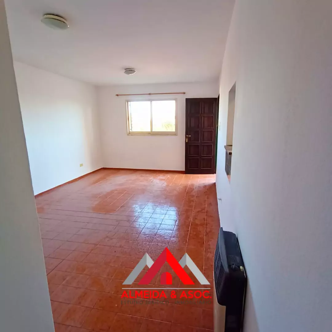 Depto. cerca Shopping V. Cabrera