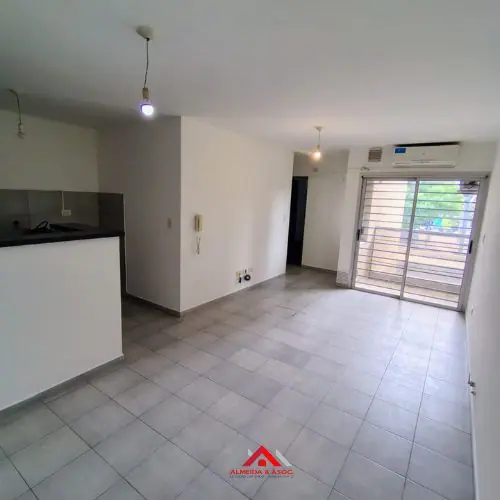 Depto en Alberdi s/ Duarte Quirós