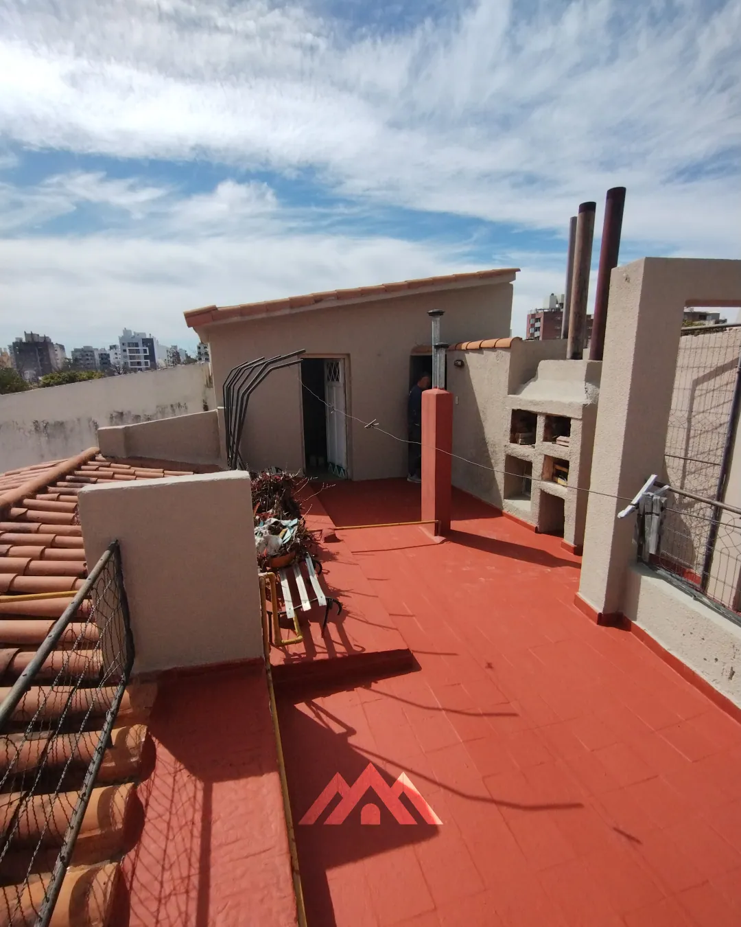 Casona + Depto detrás de Nuevocentro