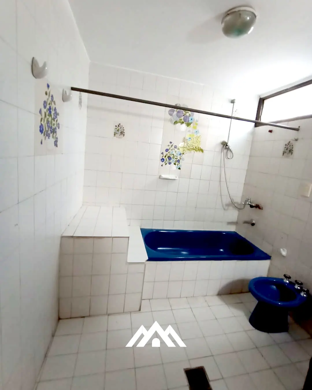 Excepcional casa en B° paso de los Andes