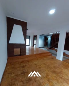 Excepcional casa en B° paso de los Andes