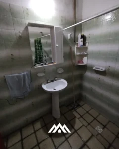 Casa de 3 dormitorios en B° Los Plátanos