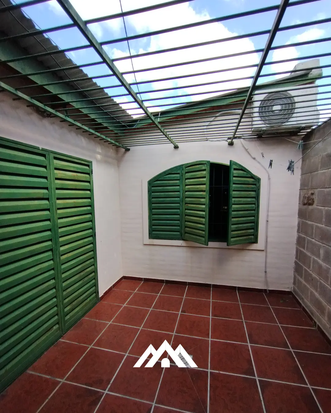 Casa de 3 dormitorios en B° Los Plátanos