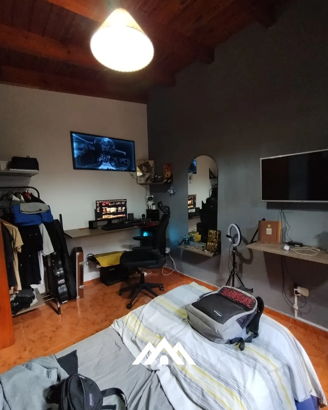 Casa de 3 dormitorios en B° Los Plátanos