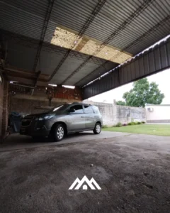 Casa de 3 dormitorios en B° Los Plátanos