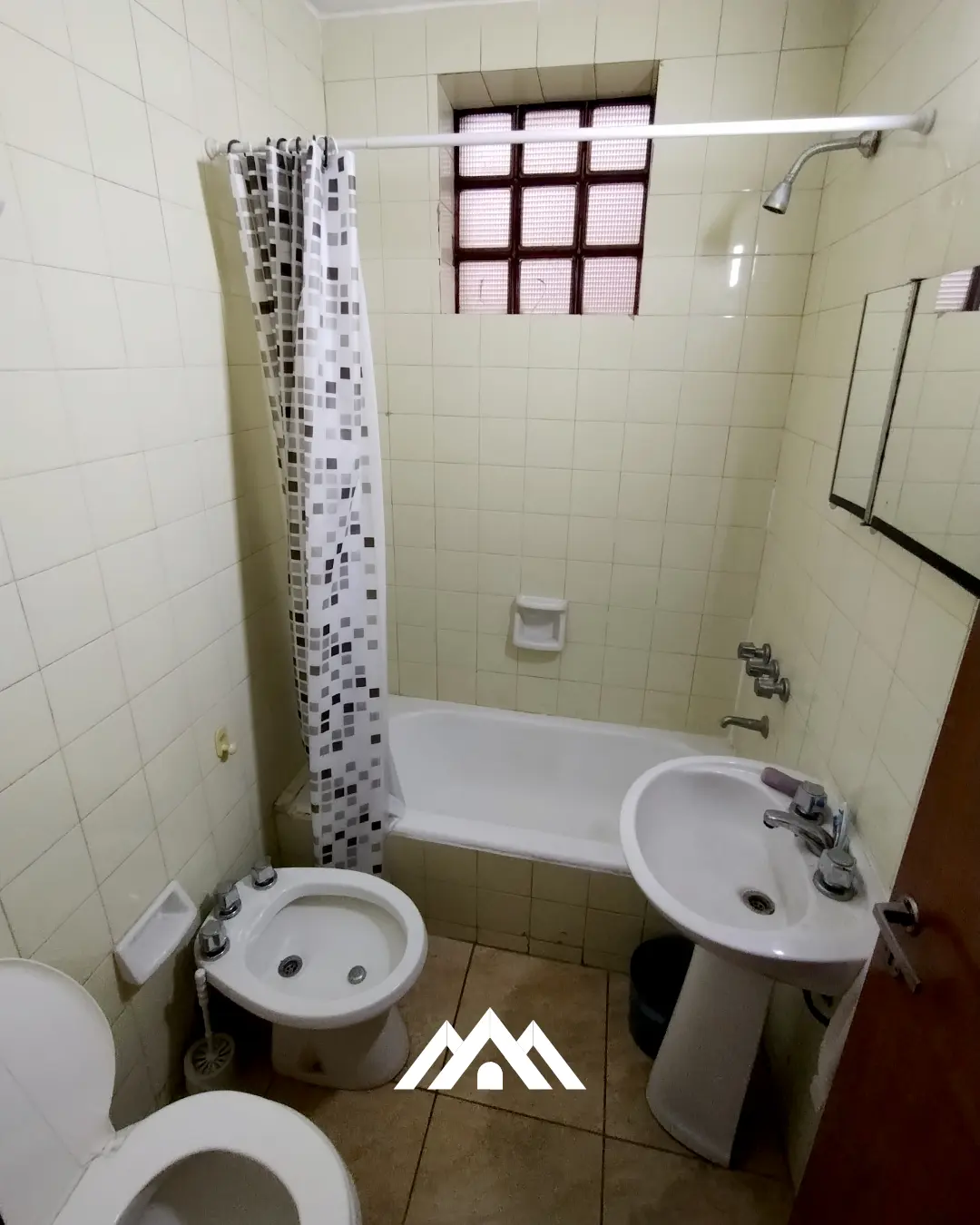 1 dormitorio amoblado en nva. Córdoba