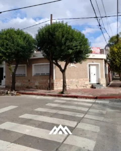 Casa 2 dormitorios en Alto Alberdi