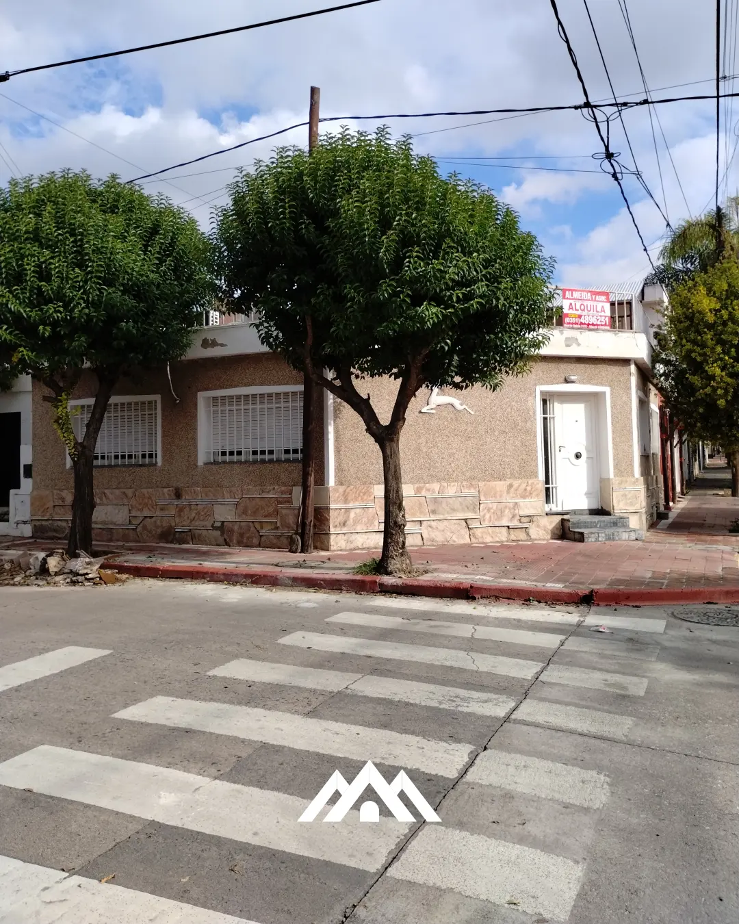 Casa 2 dormitorios en Alto Alberdi